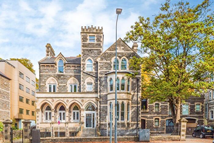 1 Bedroom Apartment For Sale In Cathedral Road, Cardiff, CF11