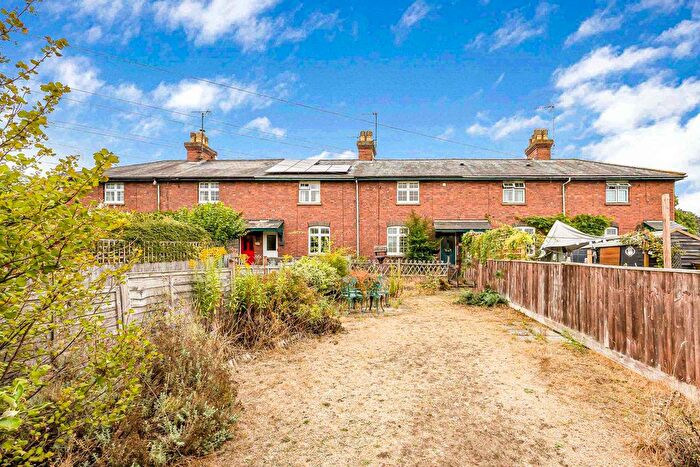 2 Bedroom Terraced House For Sale In Railway Cottages, Goring On Thames, Oxfordshire, RG8
