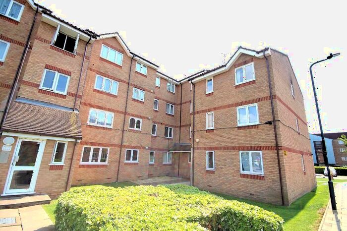 1 Bedroom Flat To Rent In Brewery Close, Wembley, Middlesex, HA0