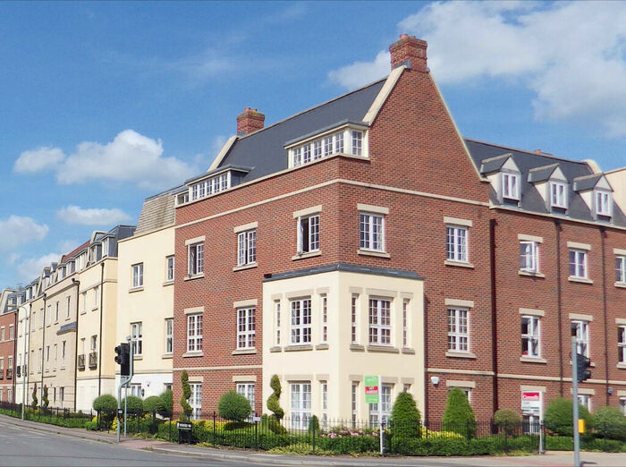 1 Bedroom Apartment To Rent In Woodford Way, Witney, Oxfordshire, OX28