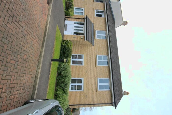 2 Bedroom Flat To Rent In The Hawthorns, Flitwick, MK45