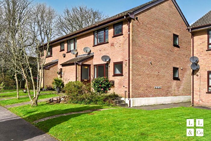 1 Bedroom Flat To Rent In Conway Gardens, Falmouth, TR11