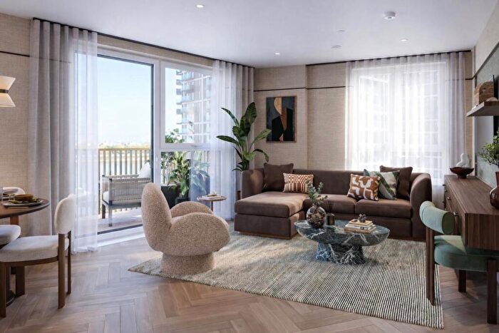 2 Bedroom Apartment For Sale In Royal Arsenal, Duke Of Wellington Avenue, London, SE18