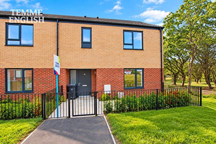 2 Bedroom End Of Terrace House For Sale In Clarendon Mews, Pitsea, SS13