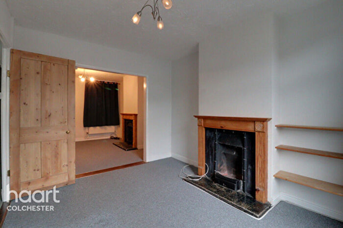 2 Bedroom Terraced House To Rent In Mile End Road, Essex, CO4