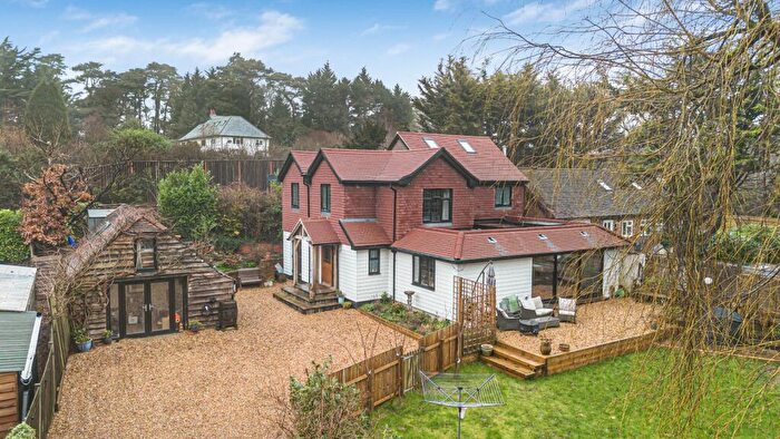 6 Bedroom Detached House For Sale In Upper Hammer Lane, Bramshott Chase, GU26