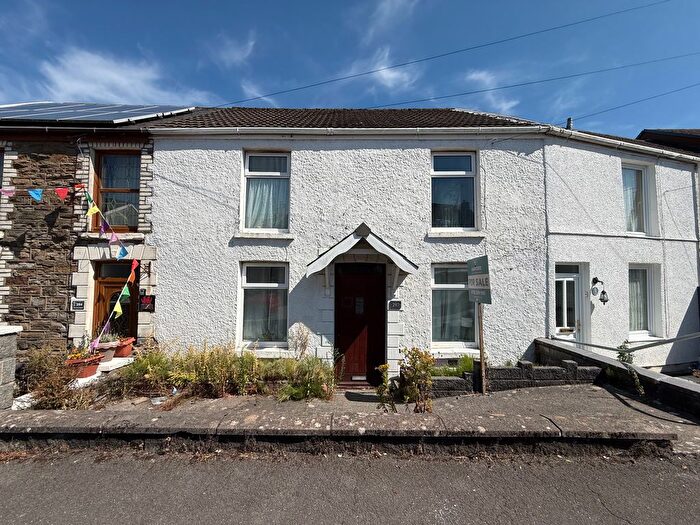 4 Bedroom Terraced House For Sale In Swansea Road, Swansea, SA5