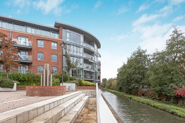 2 Bedroom Apartment To Rent In Foundry House, Waterfront, OX2