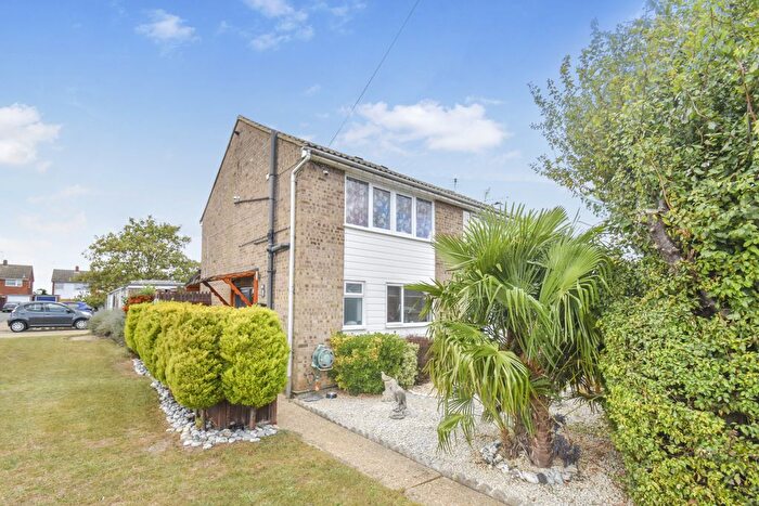 2 Bedroom Semi-Detached House For Sale In Shakespeare Road, St. Ives, PE27
