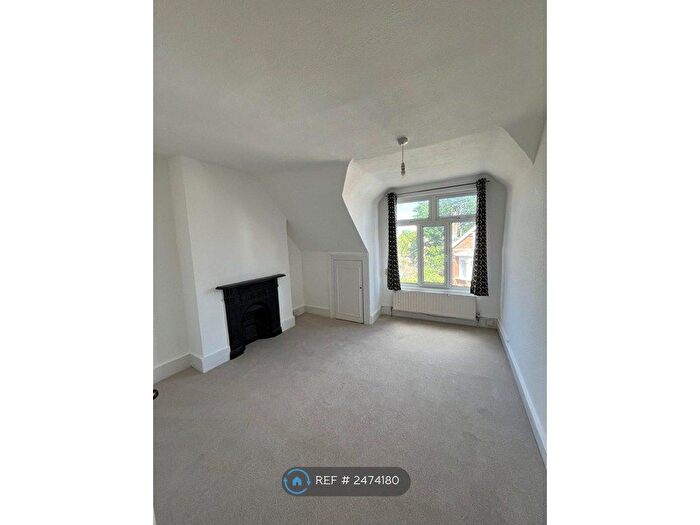 1 Bedroom Flat To Rent In London, London, N8