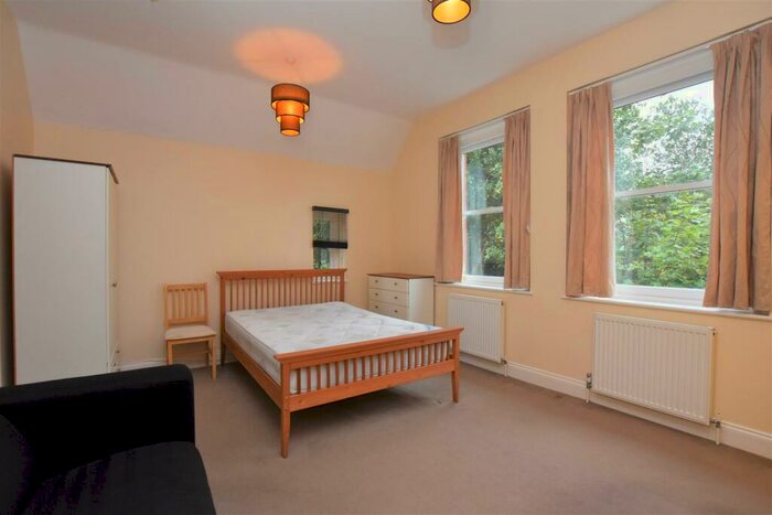 Studio To Rent In Flat, Upper Redlands Road, RG1