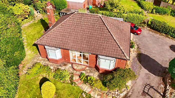 3 Bedroom Detached Bungalow For Sale In Bagnall Road, Stoke-On-Trent, ST2