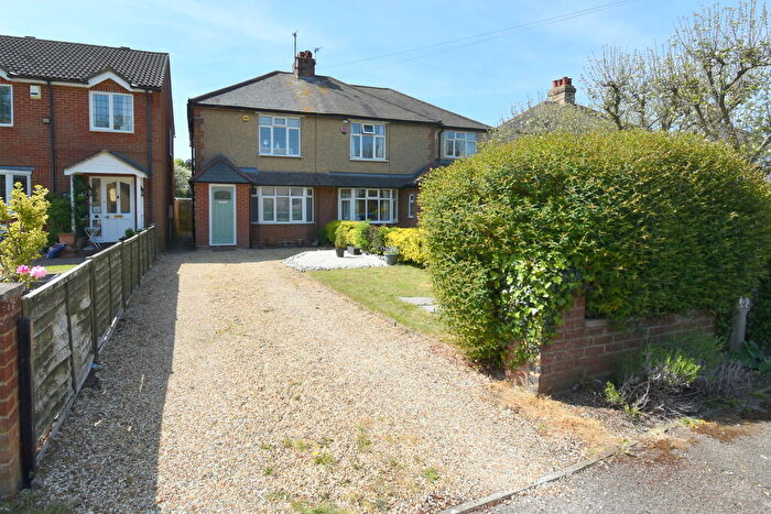 3 Bedroom Semi-Detached House For Sale In Baldock Road, Stotfold, SG5