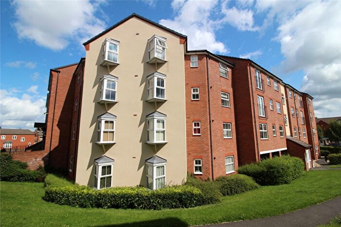 2 Bedroom Flat To Rent In Wharf Lane, Solihull, West Midlands, B91