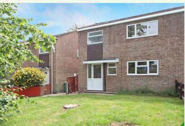 3 Bedroom Semi-Detached House To Rent In Hillfield, St. Marks, Cheltenham GL51