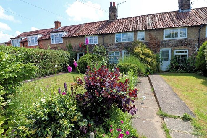3 Bedroom Terraced House To Rent In Honey Hill, PE34