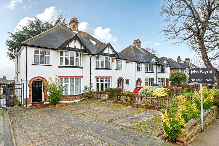 3 Bedroom Semi Detached House For Sale In Shrewsbury Lane, Shooters Hill, SE18