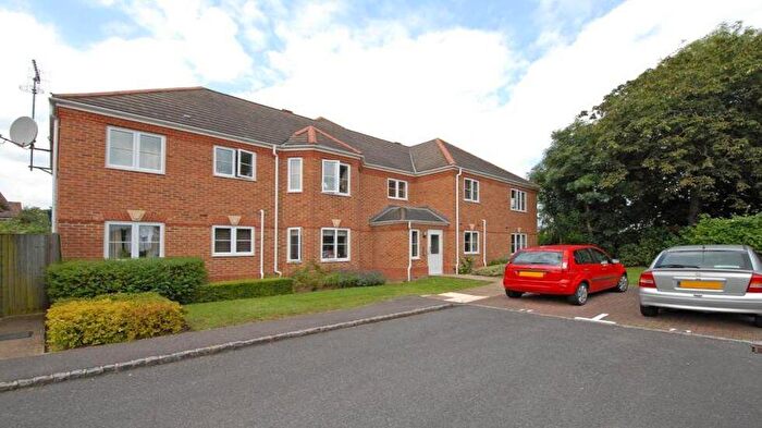 2 Bedroom Flat To Rent In Little Horse Close, Earley, Reading, RG6