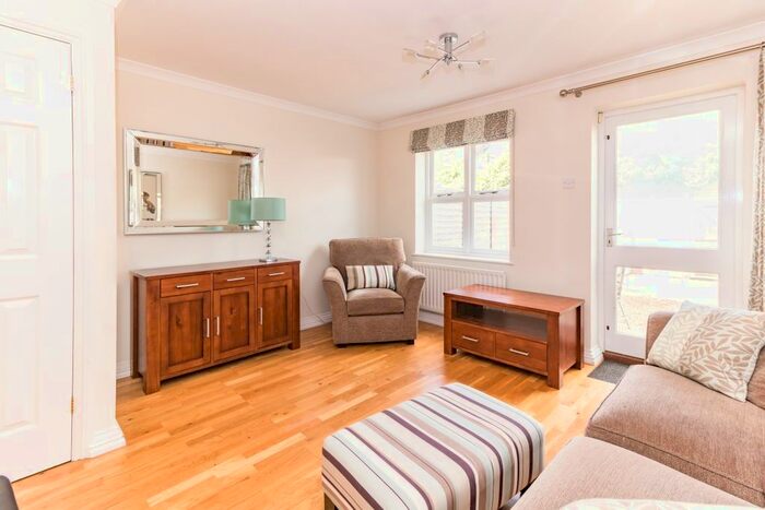 2 Bedroom Terraced House To Rent In Wellington Street, Oxford, OX2