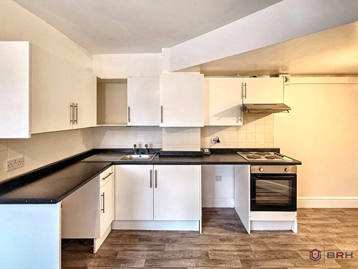 2 Bedroom Flat To Rent In Wellington Road, Doncaster, DN12