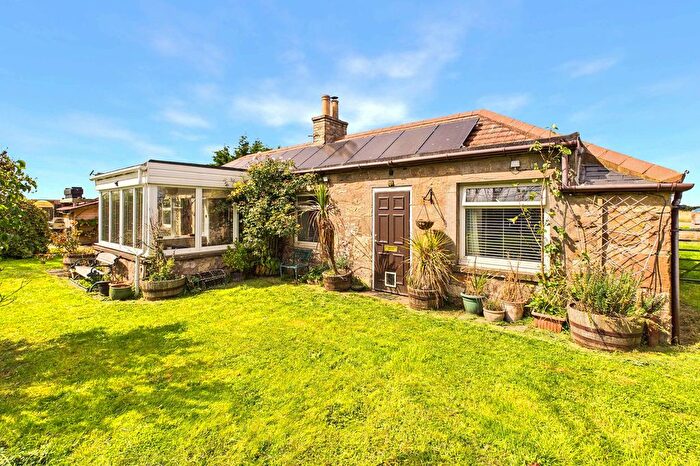 2 Bedroom Bungalow For Sale In Grassmiston Steadings, Crail, Anstruther, KY10