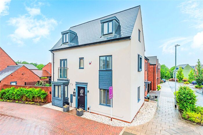 4 Bedroom Semi Detached House For Sale In Cheshires Way, Lawley, Telford, Shropshire, TF3