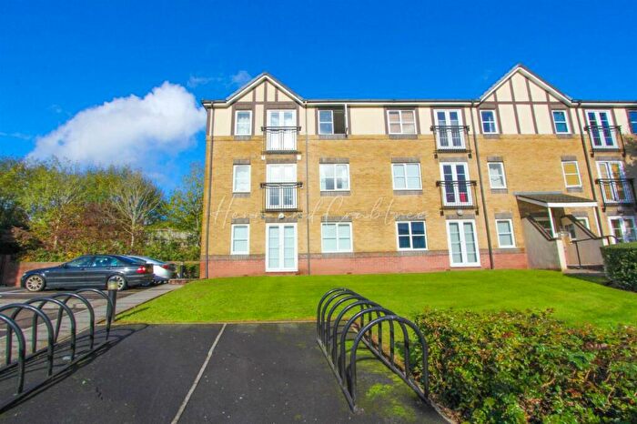 2 Bedroom Apartment To Rent In Heol Llinos, Thornhill, Cardiff, CF14