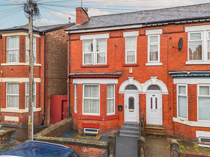 5 Bedroom Semi-Detached House For Sale In Marshall Road, Levenshulme, Manchester, M19