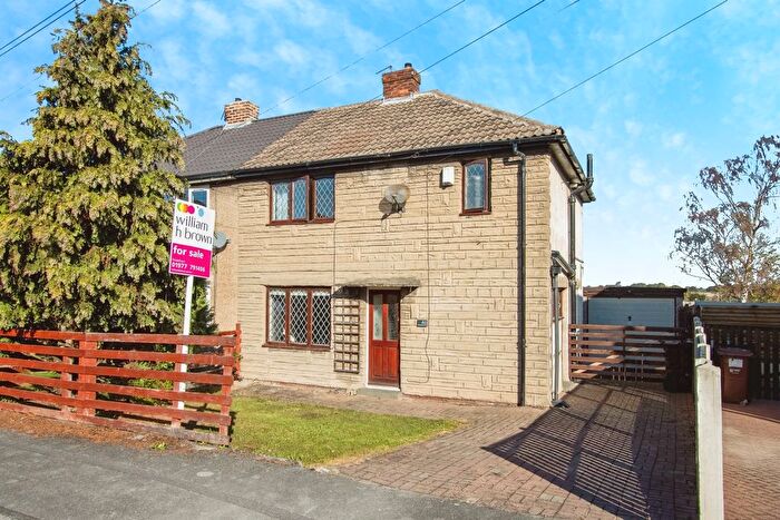 3 Bedroom Semi-Detached House For Sale In Lynwood Crescent, Fitzwilliam, Pontefract, WF9