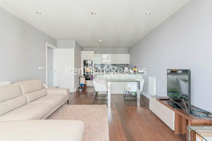 2 Bedroom Flat To Rent In Stamford Square, Putney, SW15