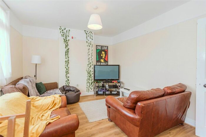 4 Bedroom Terraced House To Rent In Filton Avenue, Horfield, Bristol, BS7