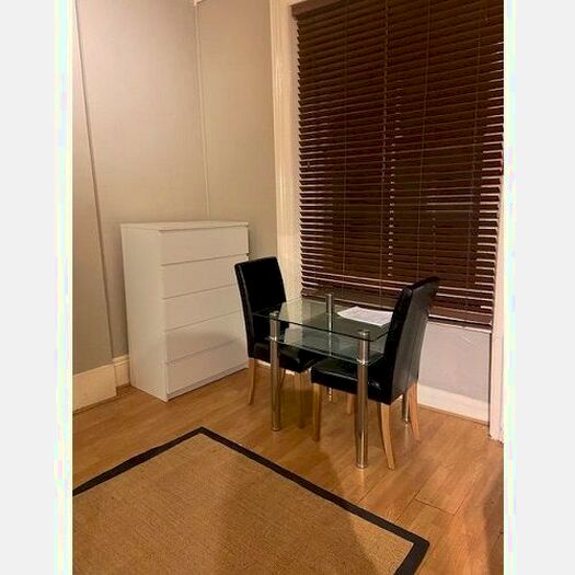 Studio To Rent In Prince's Square, Notting Hill, London, W2