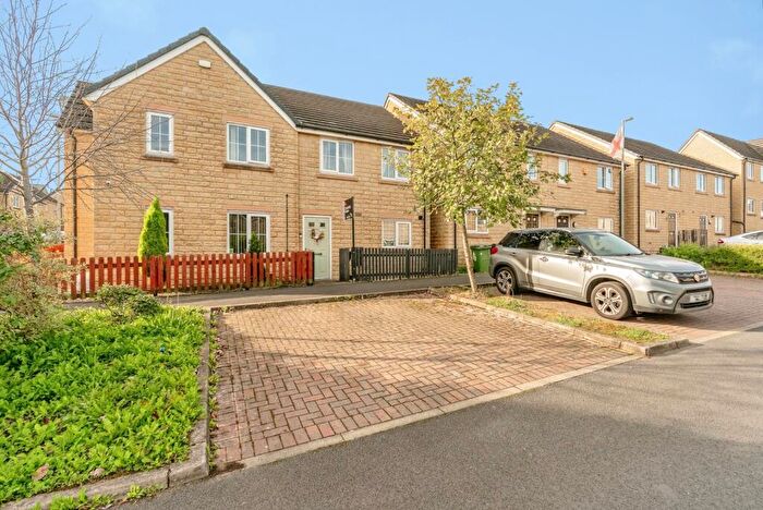 3 Bedroom Semi Detached House For Sale In Kirkgate, Burnley, Lancashire, BB11