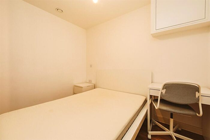 1 Bedroom Apartment For Sale In Nation Way, Merseyside, Liverpool, L1
