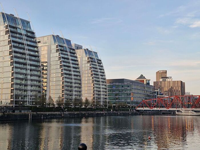 2 Bedroom Flat For Sale In Nv Buildings, The Quays, Salford, M50