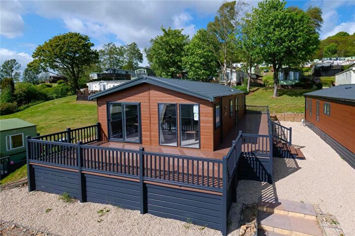 2 Bedroom Detached House For Sale In Glen Road, Baildon, Shipley, West Yorkshire, BD17