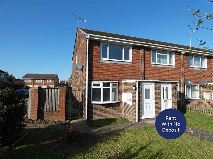 2 Bedroom End Terrace House To Rent In Peartree Road, Herne Bay, Kent, CT6