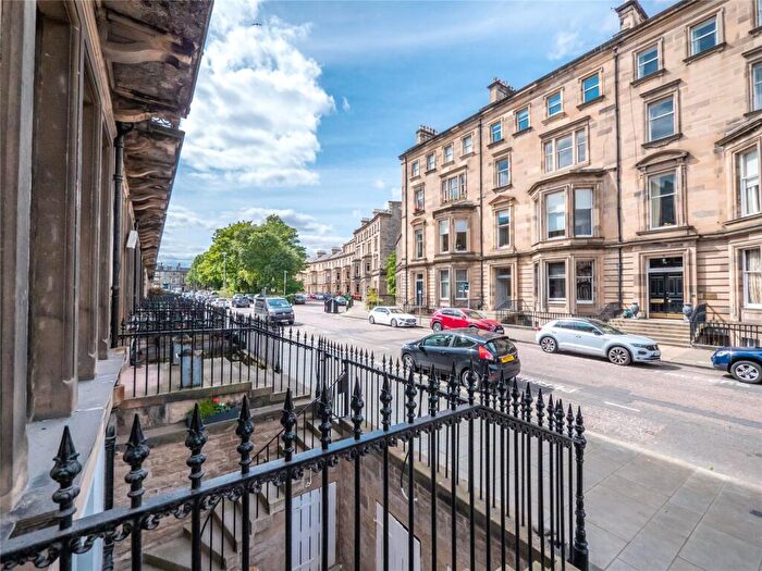 2 Bedroom Flat To Rent In Rothesay Place, Edinburgh, EH3