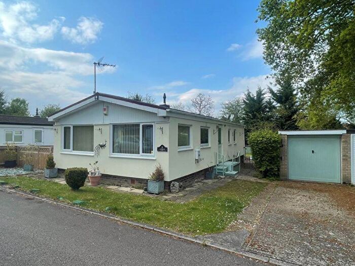 2 Bedroom Bungalow For Sale In Shepherds Grove Park, Stanton, IP31