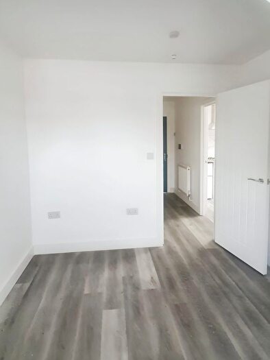 1 Bedroom Flat To Rent In George Street, Aylesbury, HP20