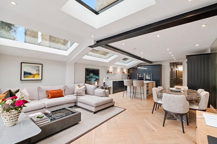 2 Bedroom Terraced House To Rent In Wardo Avenue, Fulham, SW6