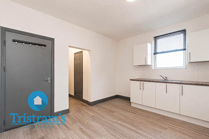 1 Bedroom Apartment To Rent In Nottingham Road, Eastwood, NG16