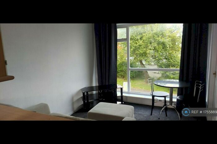 1 Bedroom Flat To Rent In Dewley, Cramlington, NE23