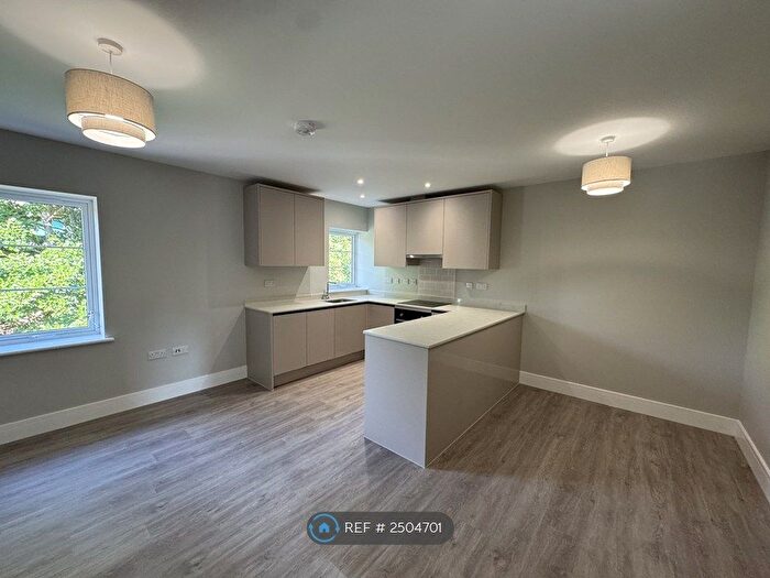 1 Bedroom Flat To Rent In Bridge House, Chalfont St. Peter, SL9