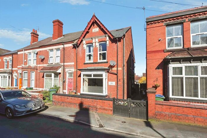 4 Bedroom End Of Terrace House For Sale In Compton Road, Cradley Heath, B64