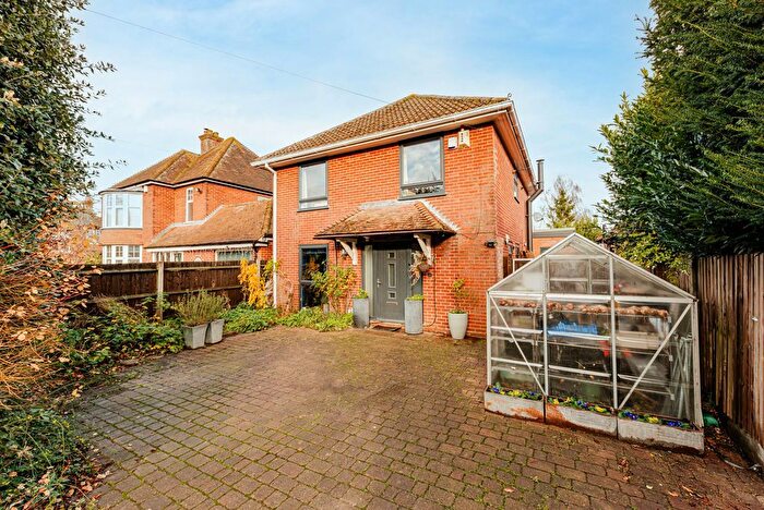 4 Bedroom Detached House For Sale In London Road, Faversham, ME13