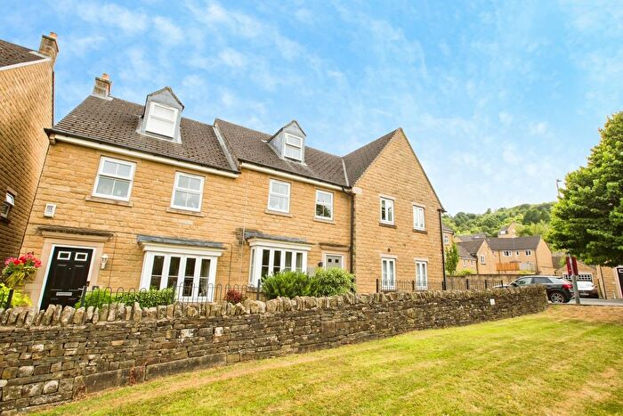 4 Bedroom Town House For Sale In Maltings Road, Halifax, West Yorkshire, HX2