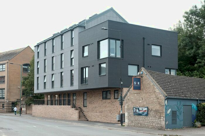 1 Bedroom Flat To Rent In Lower Bristol Road, Bath, BA2