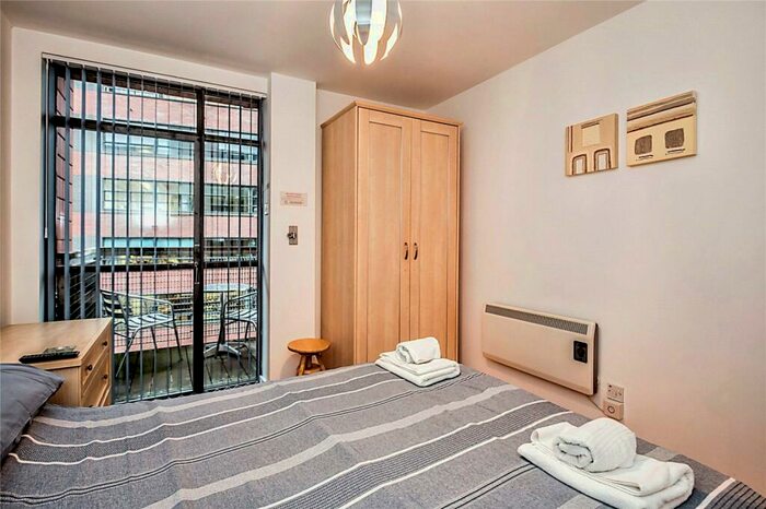 1 Bedroom Flat For Sale In Deansgate Quay, Deansgate, Manchester, Greater Manchester, M3