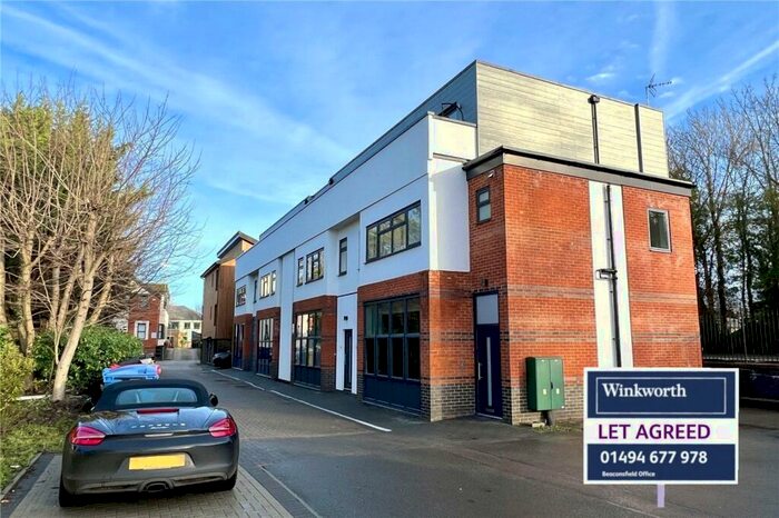 1 Bedroom Apartment To Rent In Station Road, Bourne End, SL8